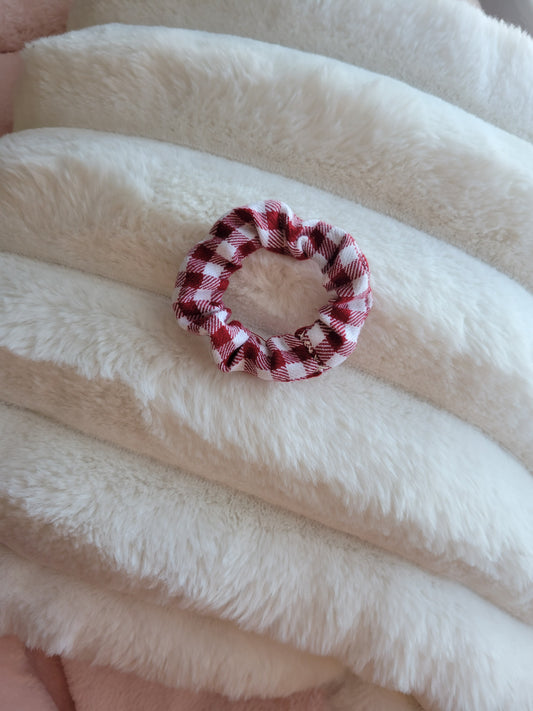 Red and White Gingham Scrunchie